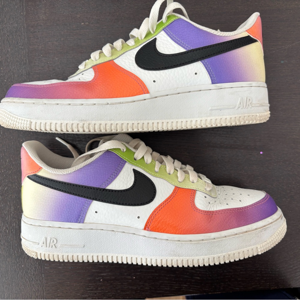 Nike White and Orange Sneakers